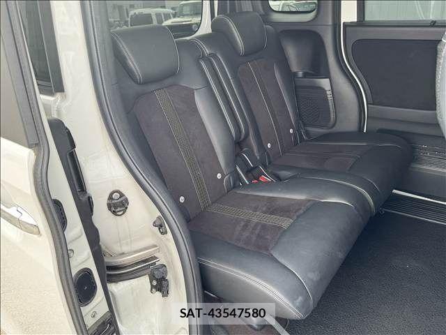 Honda N BOX CUSTOM 2019-11 7358995-9