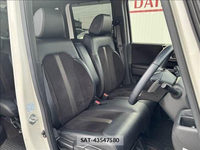 Honda N BOX CUSTOM 2019-11 7358995-8