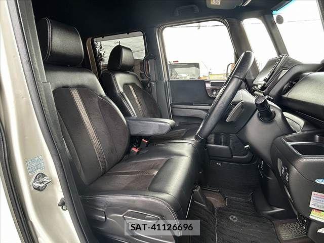 Honda N BOX CUSTOM 2018-10 7359005-15