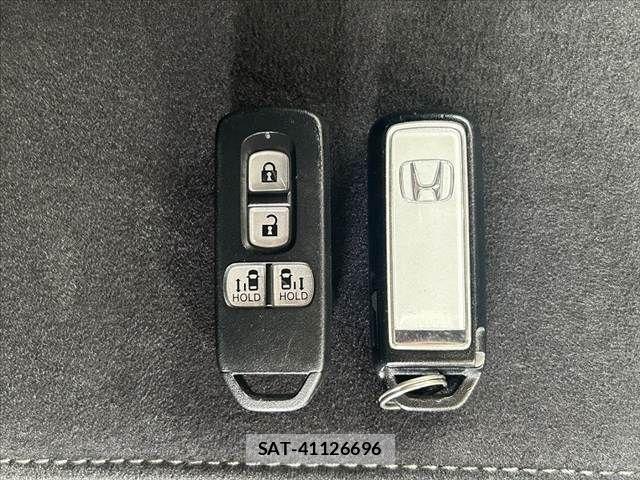 Honda N BOX CUSTOM 2018-10 7359005-26