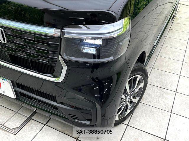 Honda N BOX CUSTOM 2026-01 7358980-11