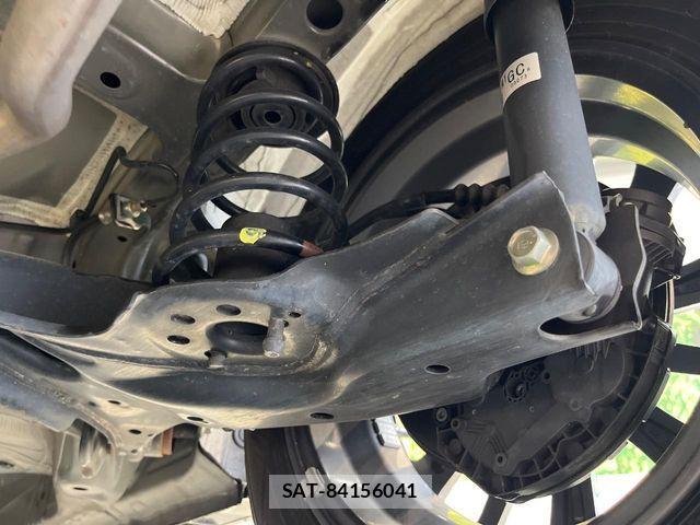 Honda N BOX CUSTOM 2024-01 7358981-19