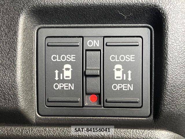 Honda N BOX CUSTOM 2024-01 7358981-2