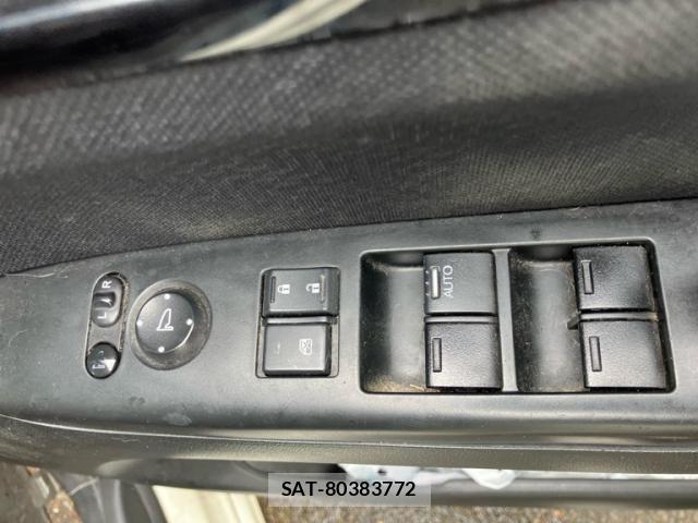 Honda N BOX CUSTOM 2013-06 7359018-12