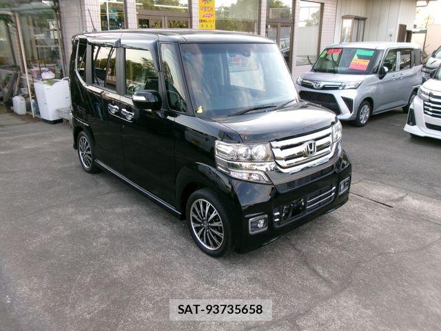 Honda N BOX CUSTOM 2017-02 7359006-0