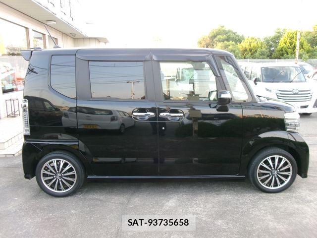 Honda N BOX CUSTOM 2017-02 7359006-3
