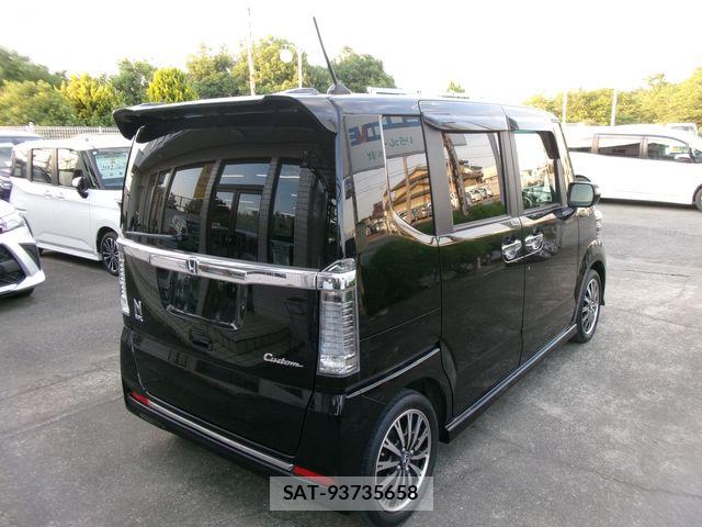 Honda N BOX CUSTOM 2017-02 7359006-4