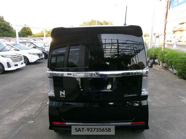 Honda N BOX CUSTOM 2017-02 7359006-5
