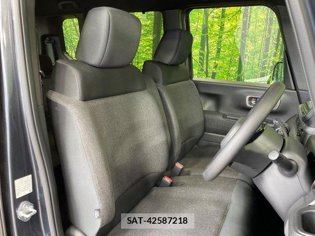 Honda N BOX CUSTOM 2025-04 7358974-7