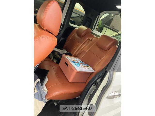 Honda N BOX CUSTOM 2020-03 7359012-11
