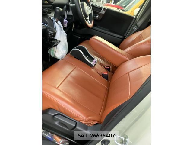 Honda N BOX CUSTOM 2020-03 7359012-12