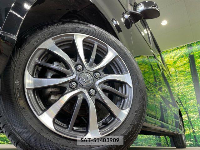 Honda N BOX CUSTOM 2024-05 7358985-12