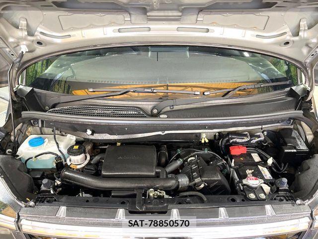 Honda N BOX CUSTOM 2025-06 7358978-19