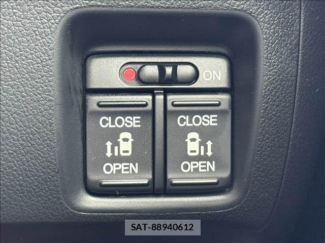 Honda N BOX CUSTOM 2013-07 7359009-26