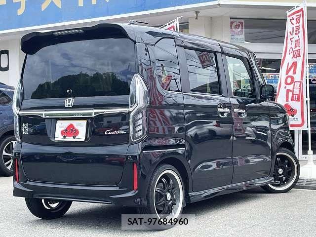 Honda N BOX CUSTOM 2019-02 7359010-2