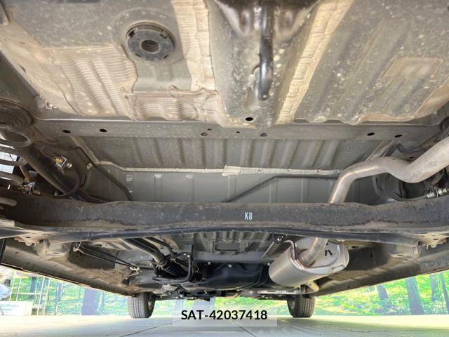 Honda N BOX CUSTOM 2022-10 7358987-18