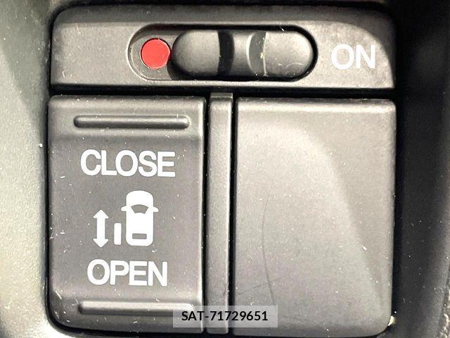 Honda N BOX CUSTOM 2015-05 7359004-2