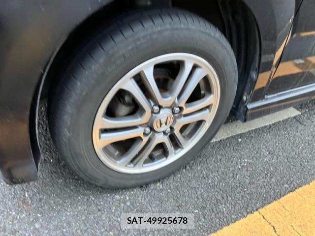 Honda N BOX CUSTOM 2014-01 7359017-8