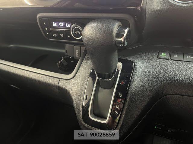 Honda N BOX CUSTOM 2021-07 7358983-19