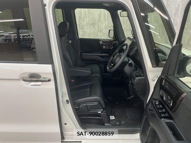 Honda N BOX CUSTOM 2021-07 7358983-3