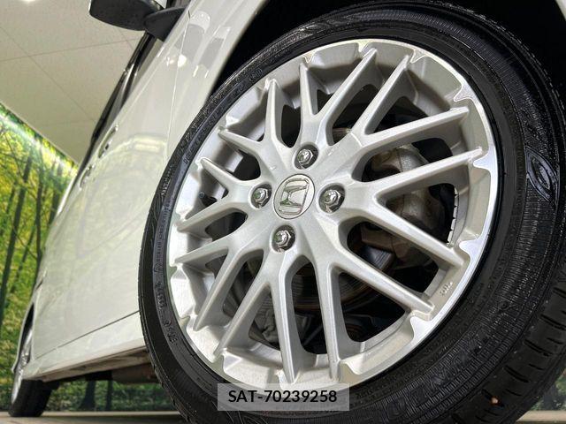 Honda N BOX CUSTOM 2022-09 7358982-12