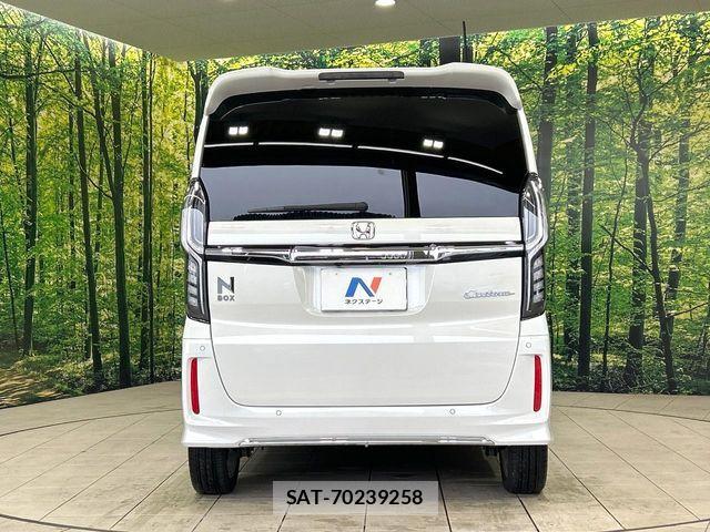 Honda N BOX CUSTOM 2022-09 7358982-14