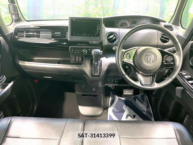 Honda N BOX CUSTOM 2021-05 7358994-1