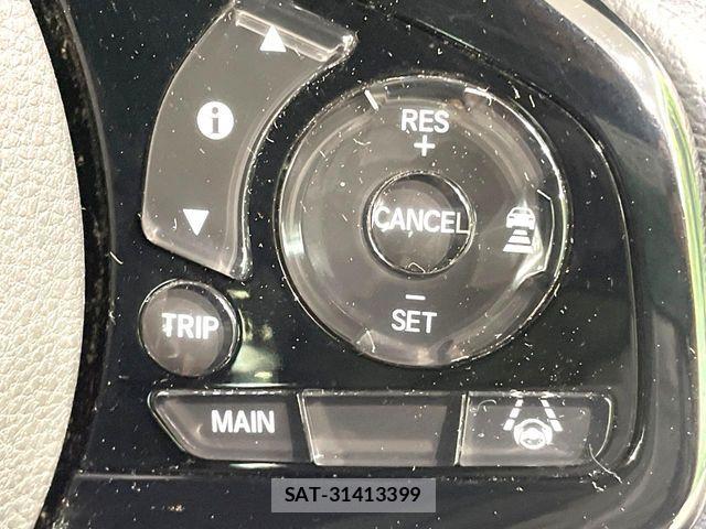 Honda N BOX CUSTOM 2021-05 7358994-5