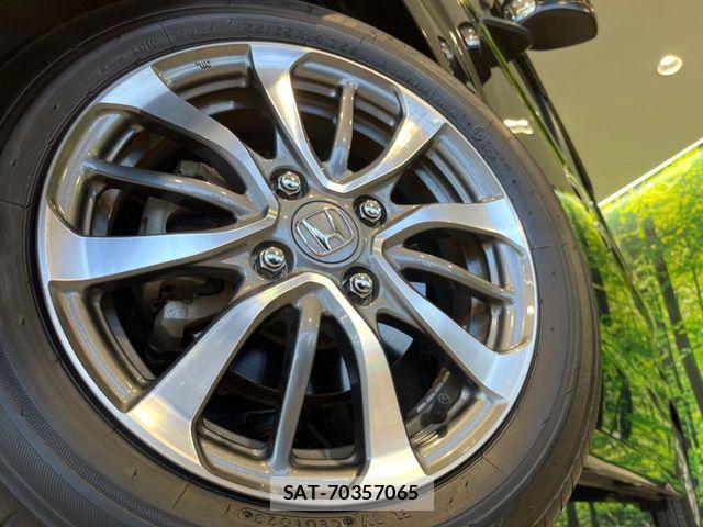 Honda N BOX CUSTOM 2023-03 7358986-12