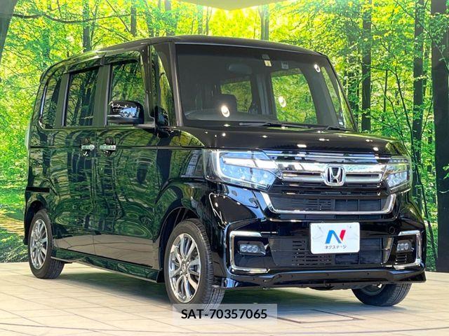 Honda N BOX CUSTOM 2023-03 7358986-15