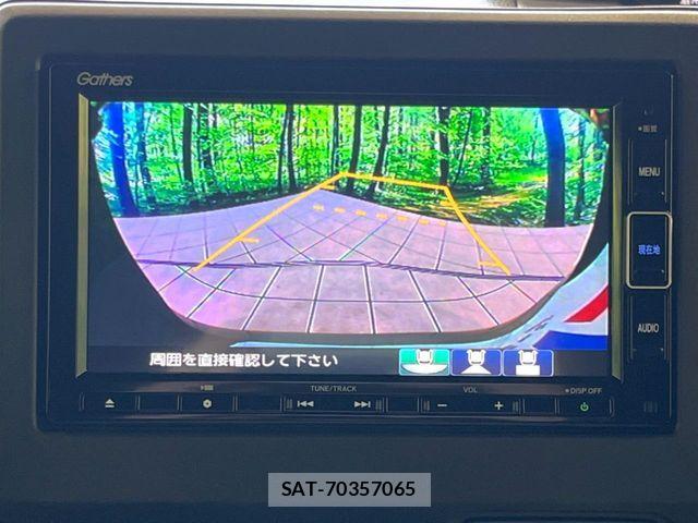 Honda N BOX CUSTOM 2023-03 7358986-3