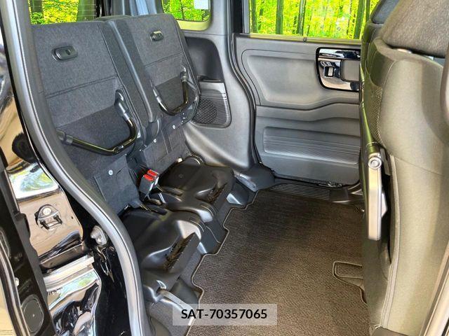 Honda N BOX CUSTOM 2023-03 7358986-8
