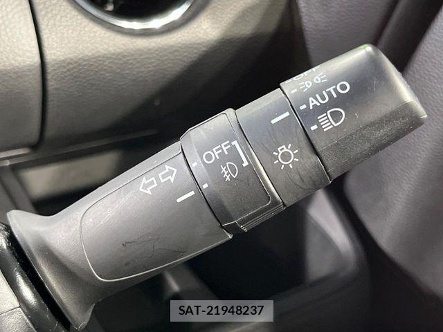 Honda N BOX CUSTOM 2018-11 7358999-12