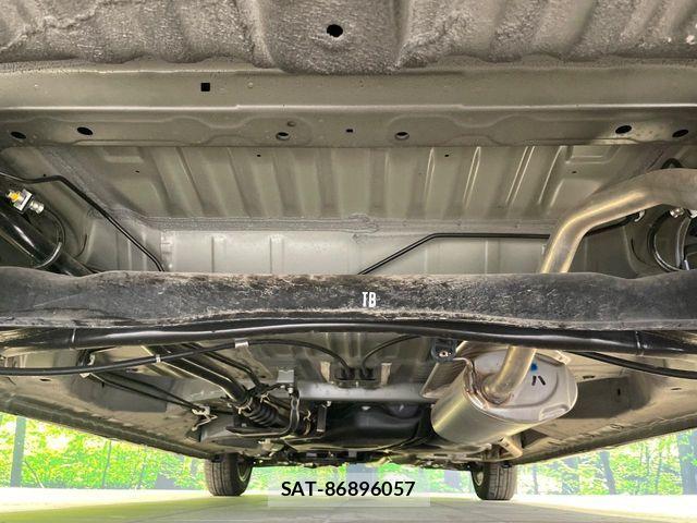 Honda N BOX CUSTOM 2021-06 7358988-18