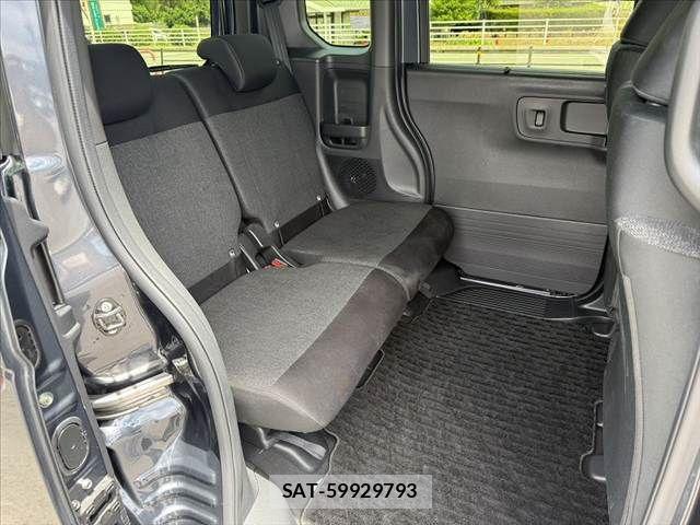 Honda N BOX CUSTOM 2025-03 7358979-17