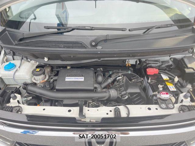 Honda N BOX CUSTOM 2020-03 7358992-17