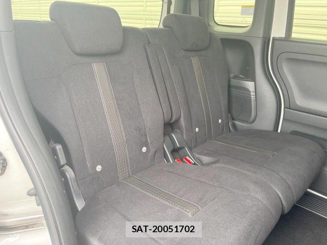 Honda N BOX CUSTOM 2020-03 7358992-8