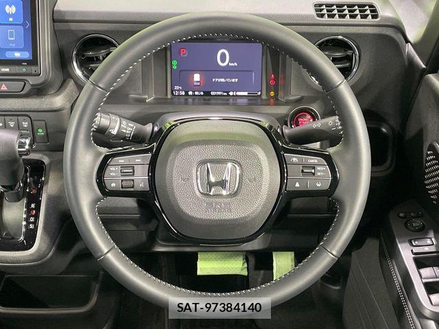 Honda N BOX CUSTOM 2023-11 7358984-10