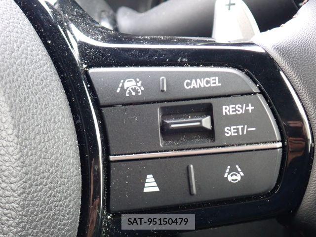 Honda N BOX CUSTOM 2024-07 7358973-14