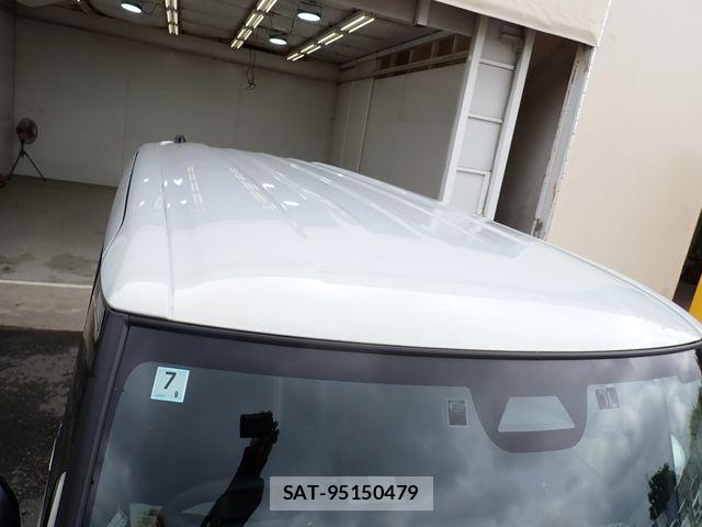 Honda N BOX CUSTOM 2024-07 7358973-8