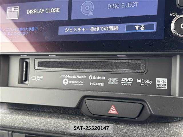 Honda N BOX CUSTOM 2024-03 7358977-21
