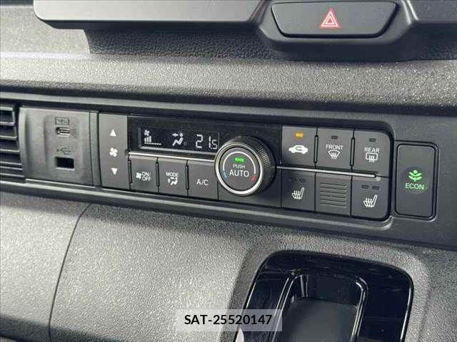 Honda N BOX CUSTOM 2024-03 7358977-25