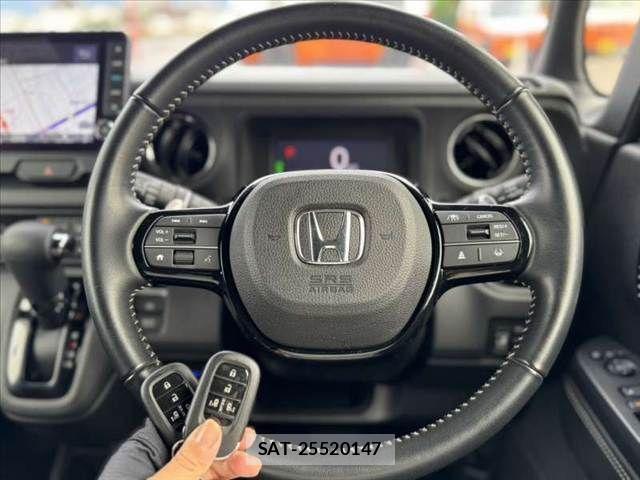 Honda N BOX CUSTOM 2024-03 7358977-5