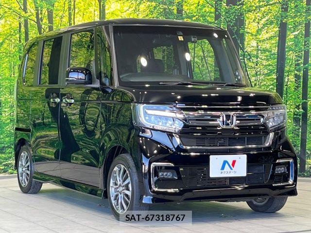 Honda N BOX CUSTOM 2023-01 7358991-15