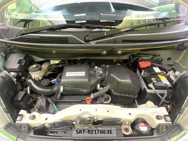 Honda N BOX CUSTOM 2016-02 7393198-17