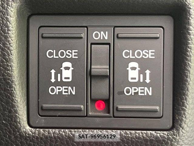 Honda N BOX CUSTOM 2022-02 7393179-2