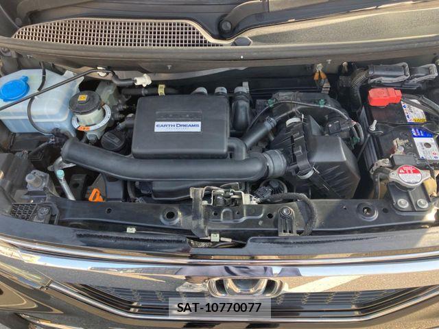 Honda N BOX CUSTOM 2018-04 7393196-17