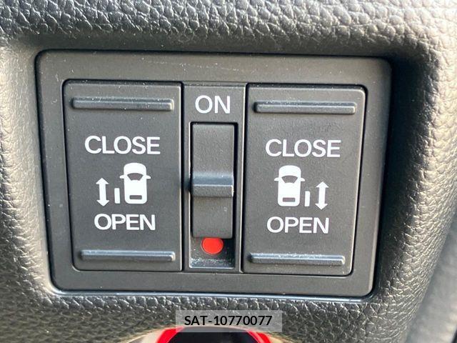 Honda N BOX CUSTOM 2018-04 7393196-3