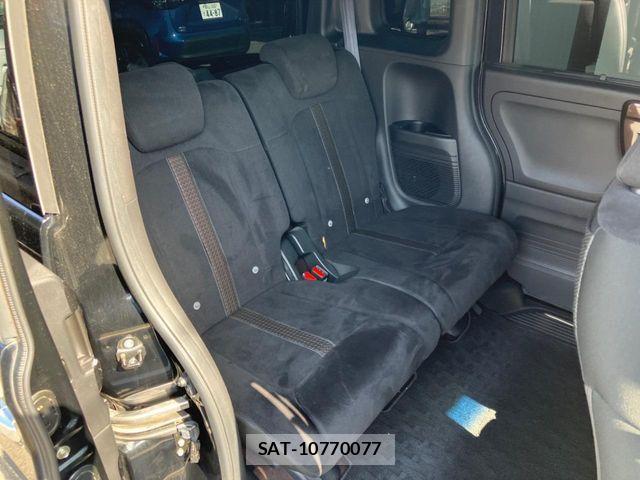 Honda N BOX CUSTOM 2018-04 7393196-8