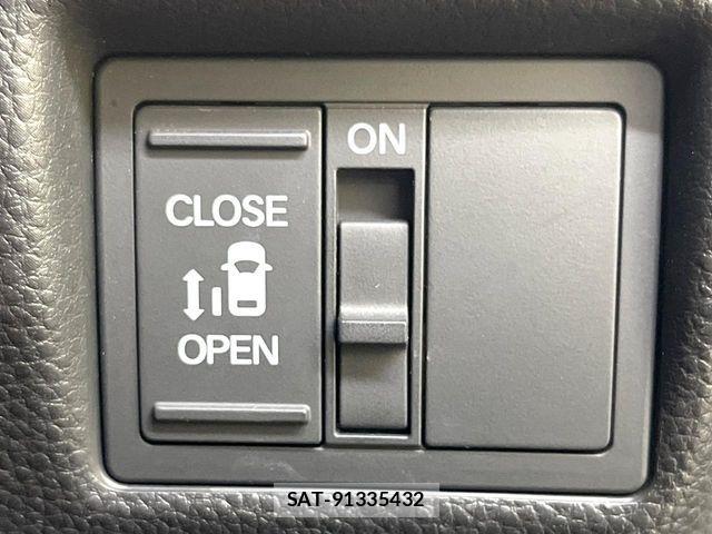 Honda N BOX CUSTOM 2017-11 7393181-5